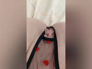 I brought my pussy prevalent orgasm when I got quarters from college